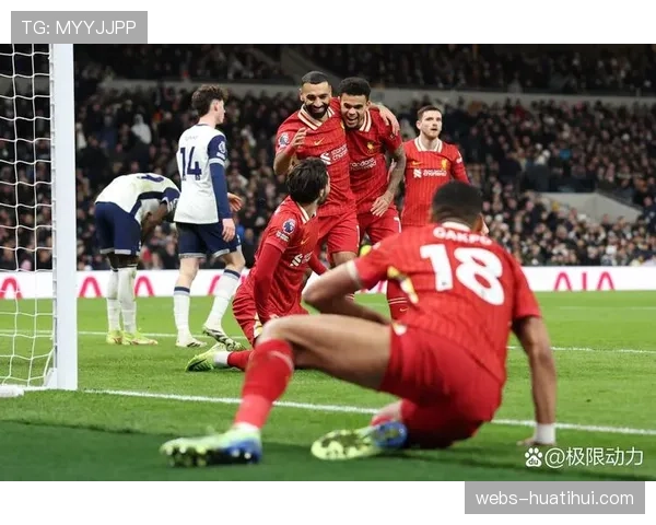 英超第29轮狼队主场迎战利物浦 积分榜前列争夺战即将上演